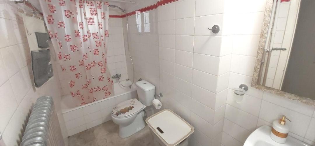 Theano'S Cozy & Quiet Lux Central Flat - Wifi & Full Amenities Patras Exterior foto