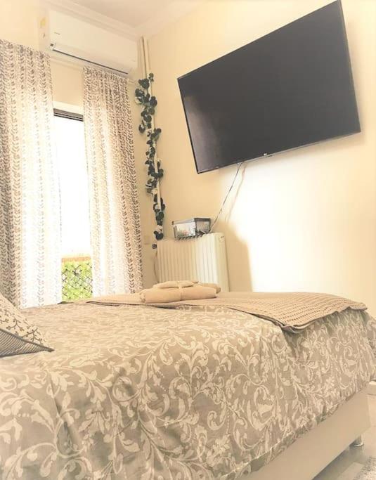 Theano'S Cozy & Quiet Lux Central Flat - Wifi & Full Amenities Patras Exterior foto