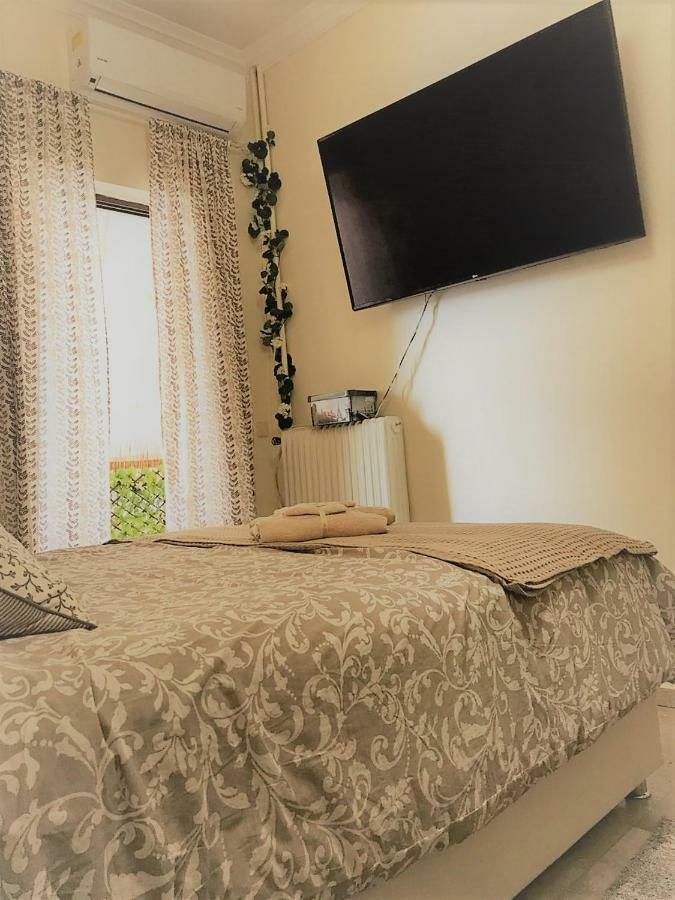 Theano'S Cozy & Quiet Lux Central Flat - Wifi & Full Amenities Patras Exterior foto